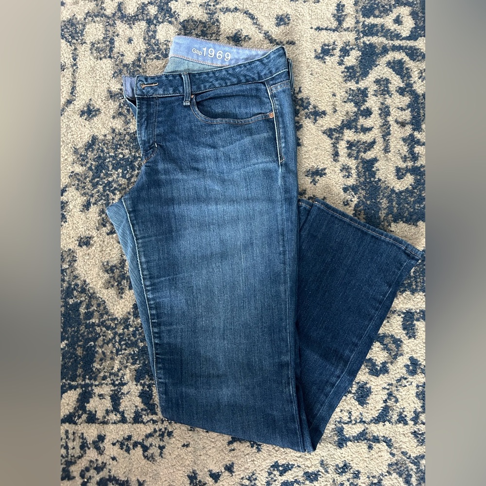 Gap Real Straight Jeans